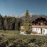 Historisches Alpenchalet Kaeth & Nanei Auf Grossschlaggut