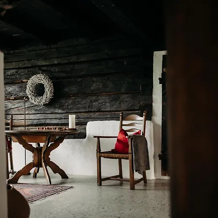 Historisches Alpenchalet Kaeth & Nanei Auf Grossschlaggut Domek alpejski