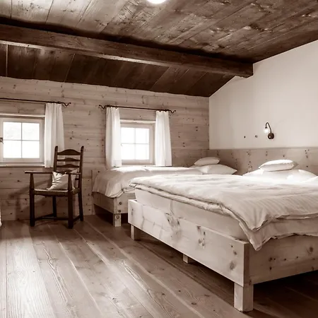 Historisches Alpenchalet Kaeth & Nanei Auf Grossschlaggut *