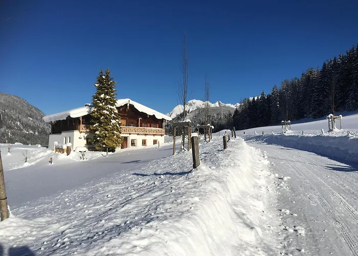 Historisches Alpenchalet Kaeth & Nanei Auf Grossschlaggut シャレー アンベルク・イム・ランマータール