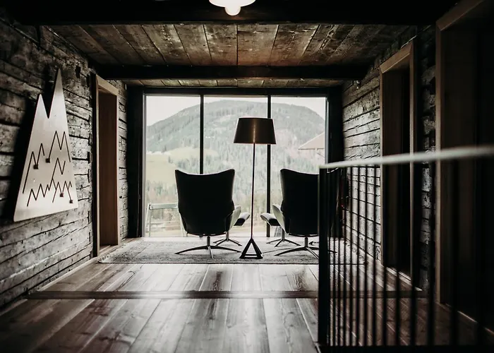 Historisches Alpenchalet Kaeth & Nanei Auf Grossschlaggut シャレー