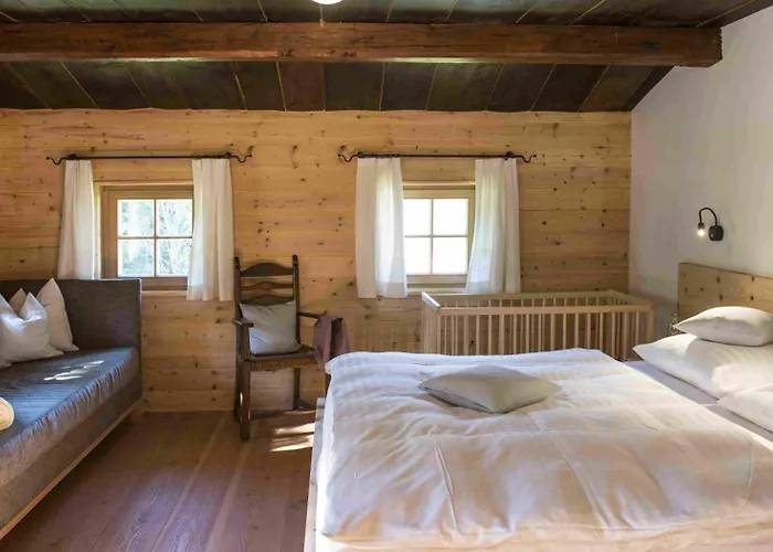 シャレー Historisches Alpenchalet Kaeth & Nanei Auf Grossschlaggut アンベルク・イム・ランマータール