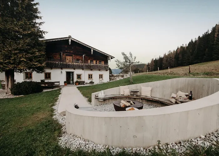 Chalet Historisches Alpenchalet Käth&nanei Auf Großschlaggut Annaberg im Lammertal