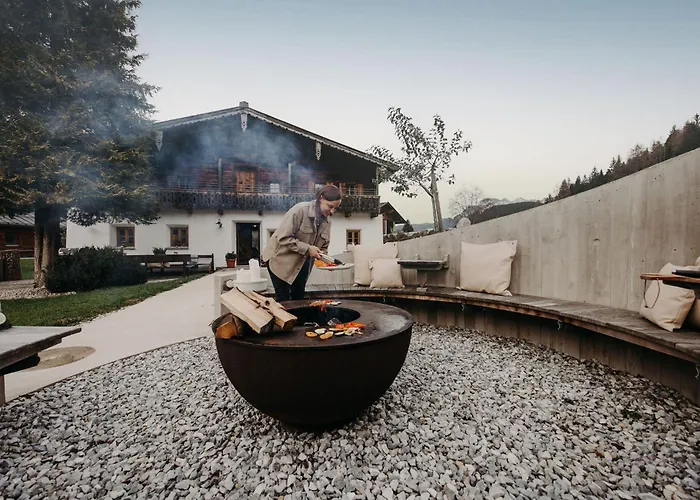 Historisches Alpenchalet Käth&nanei Auf Großschlaggut * Annaberg im Lammertal